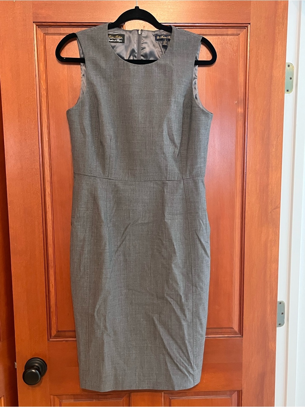 Brooks Brothers Gray Sleeveless Midi Sheath Dress with Scoop Neck